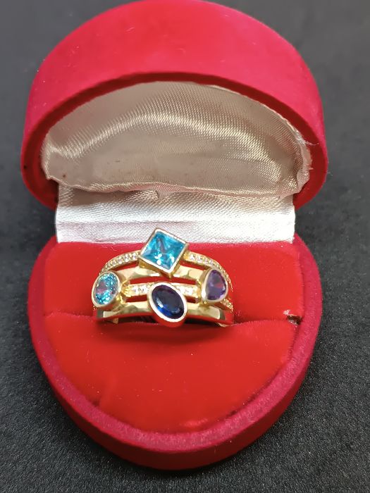 Pierścionek złoty kolorowe kamienie