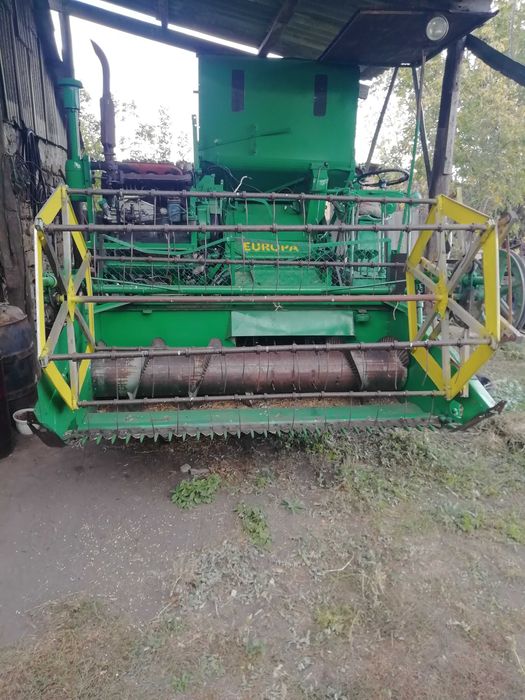 Комбайн Claas Europa