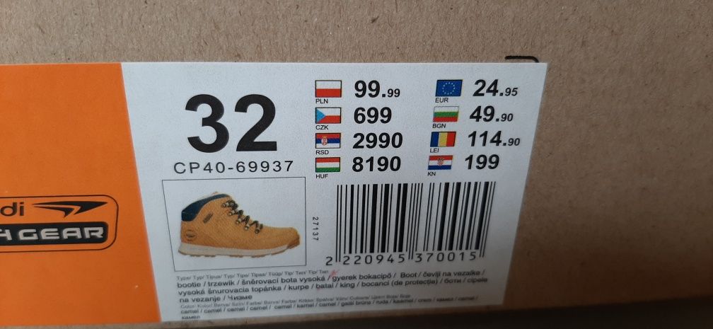 Buty zimowe CCC r.32