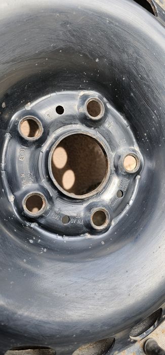 Koła zimowe Barum Polaris 3 205/60 r16 h xl