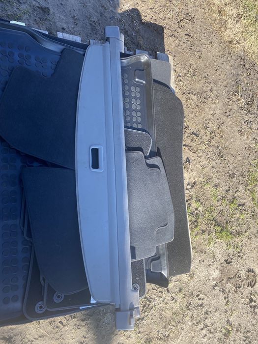 Шторка багажника VW golf 4 (1999-2003)