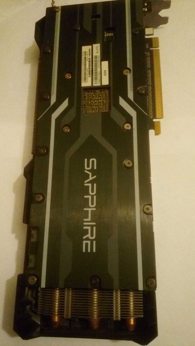 Продам видеокарту r9 390 sapphire 8 gb