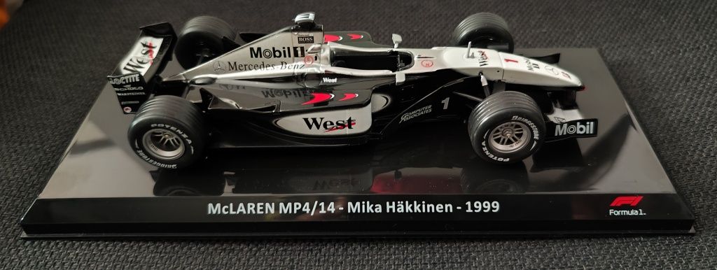 Unikat Model F1 McLaren Mercedes Benz 4/14 M.Hakkinen West 1999  1:24