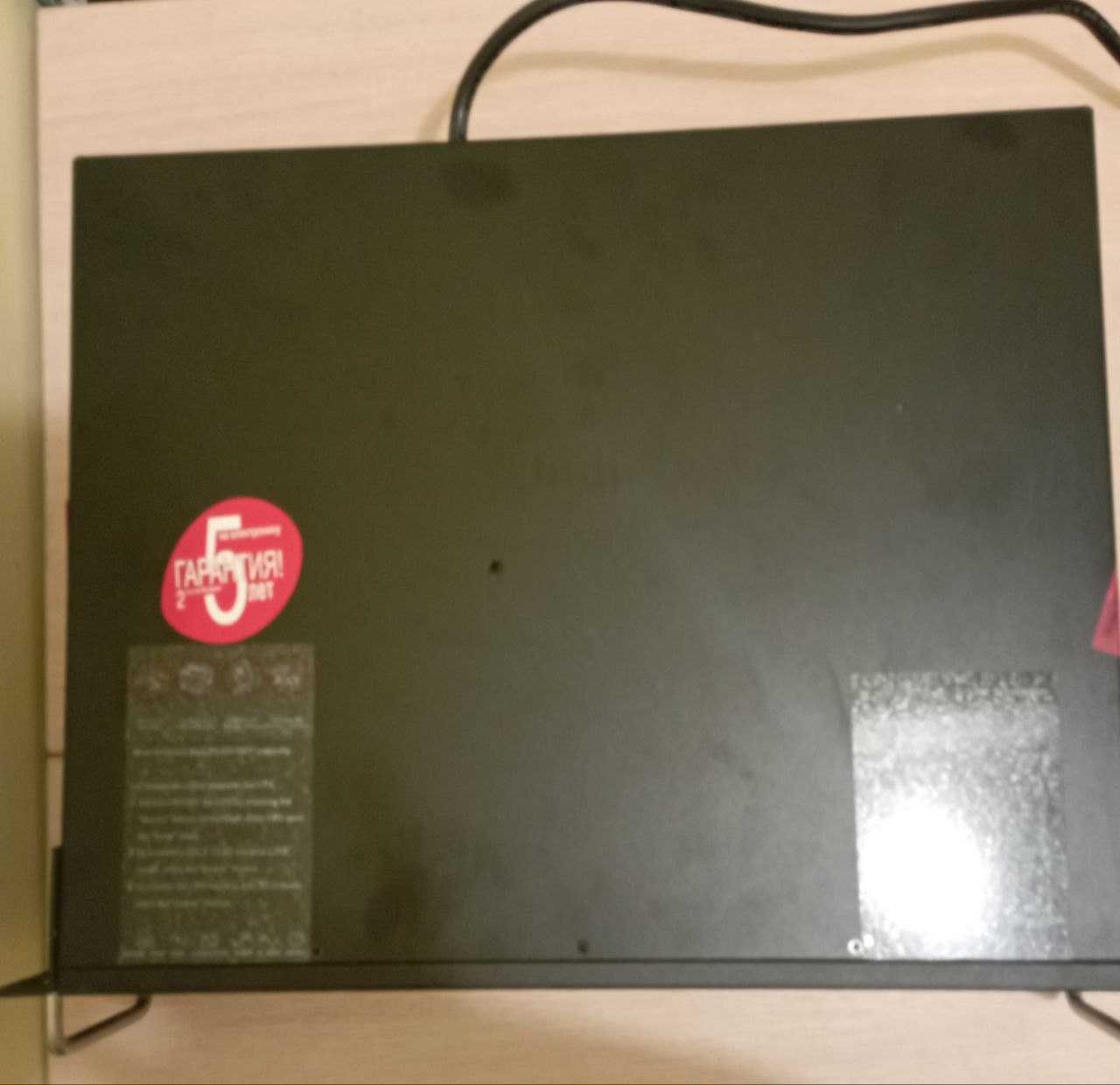 Джерело безперебійного живлення Powercom KIN-2200AP RM