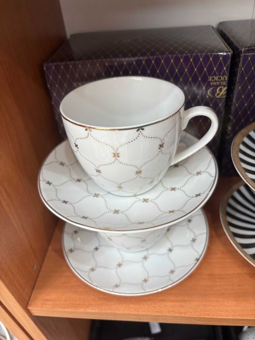 zestaw 2 filiżanki 300 ml ze spodkami porcelana prezent dzień matki