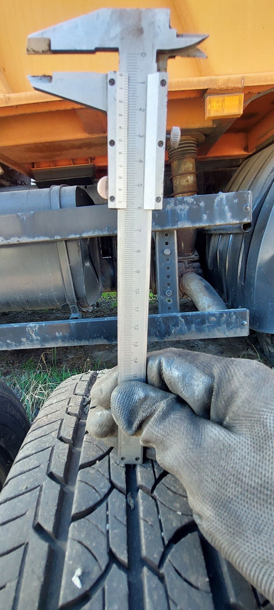 Резина Літня Barum 195/70r15c
