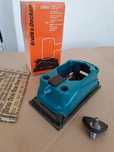 Lixadora orbital Black & Decker