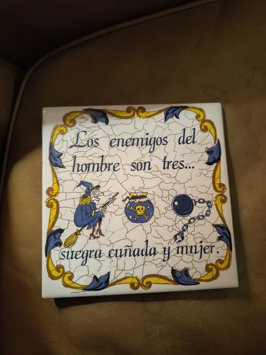 Azulejo ditado espanhol