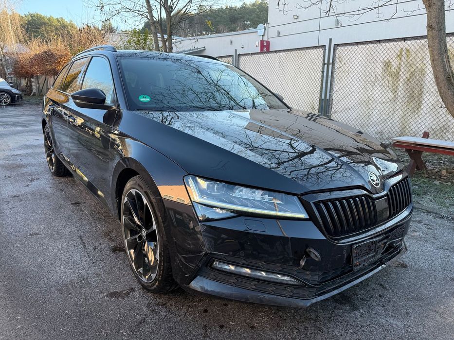 Skoda Superb Skoda*Superb* Sportline* 2.0 tdi* 190km