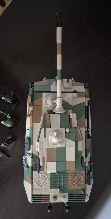 Cobi 2480 - Tiger II PzKpfw VI B Königstiger - czołg, seria Small Army