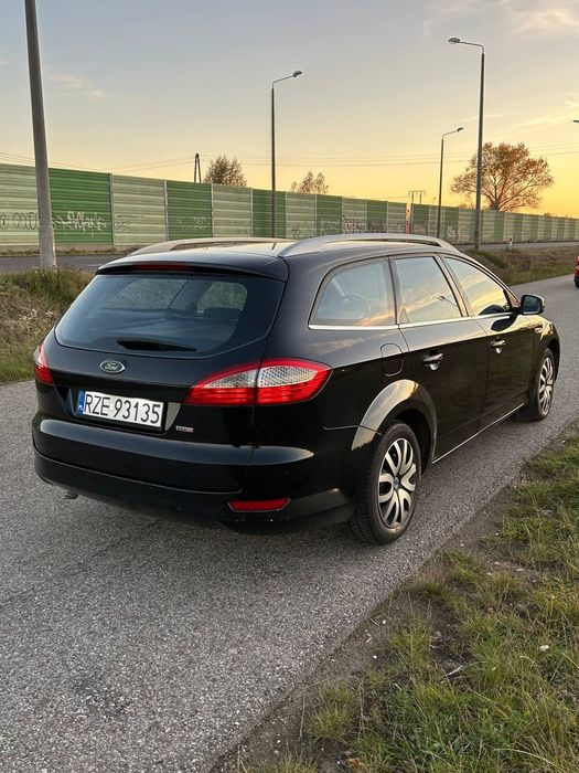 Ford Mondeo 2.0 TDCi 140 k.m. 2008 rok