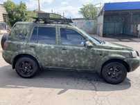 Авто для військових ленд ровер