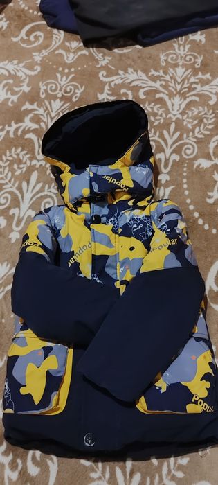 Продам зимову курточку для хлопчика