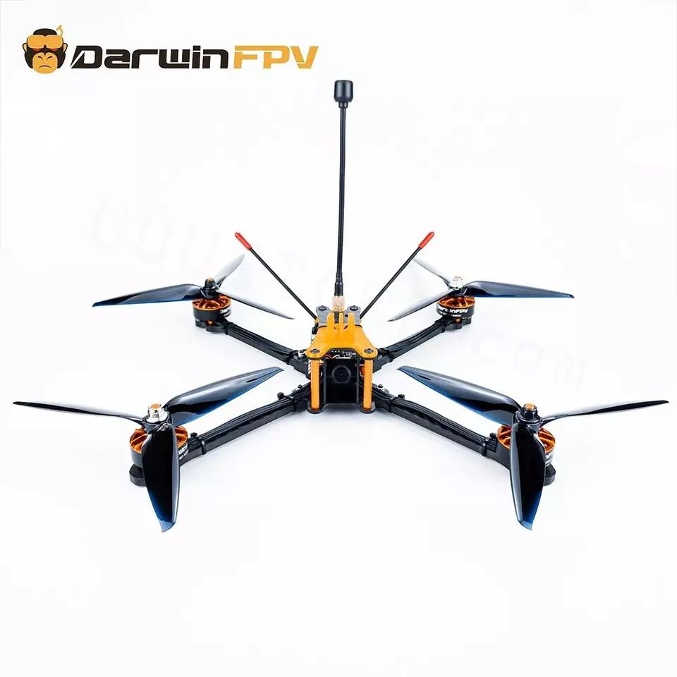 Квадрокоптер DarwinFPV