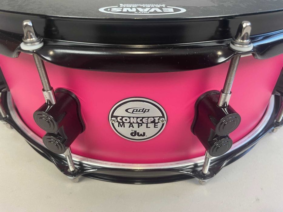 Werbel PDP by DW Concept Maple Pearlescent Black 14" x 5.5'' - Pink