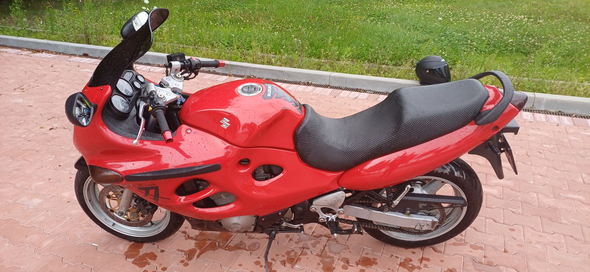 GSX F 750 katana