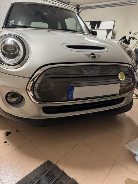 Frente, Parachoques Frontal Mini Cooper SE -