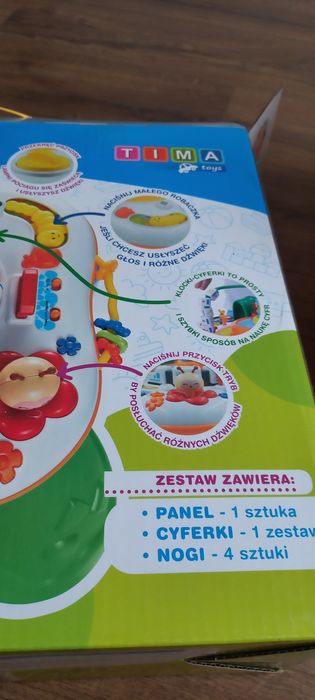 Stolik edukacyjny muzyczny pociąg