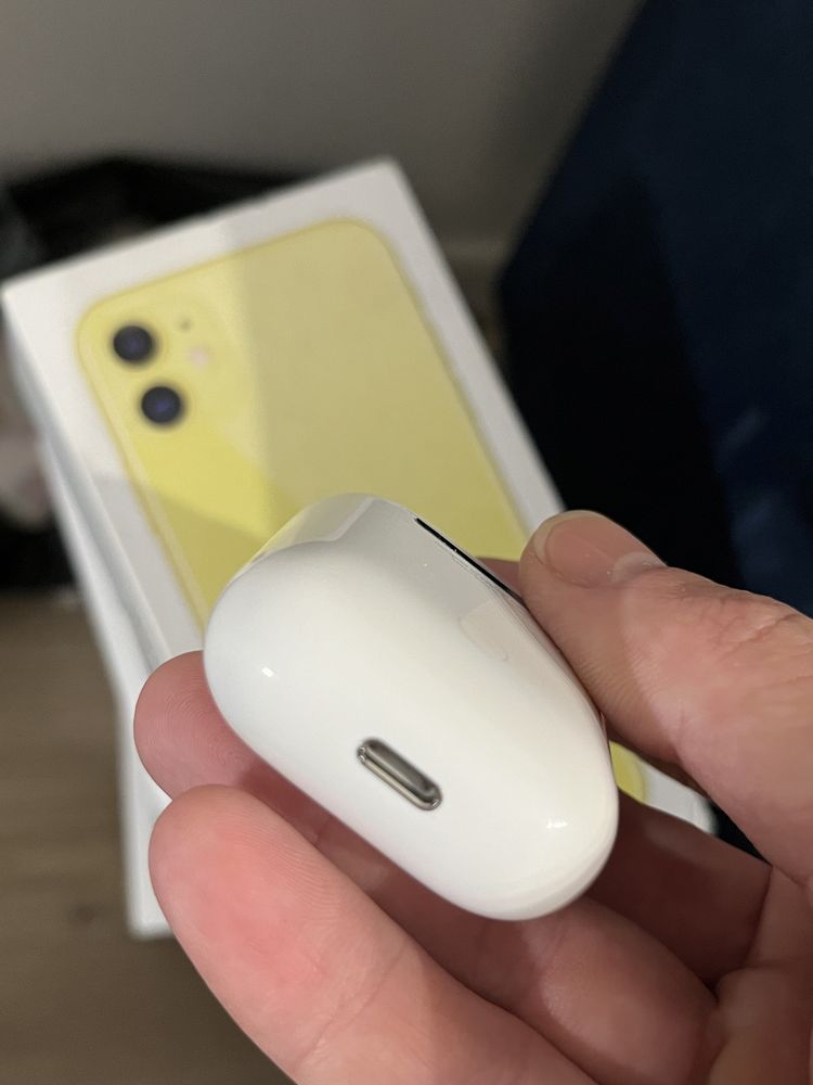 Case Airpods Etui Box A1602 Кейс Бокс Футляр