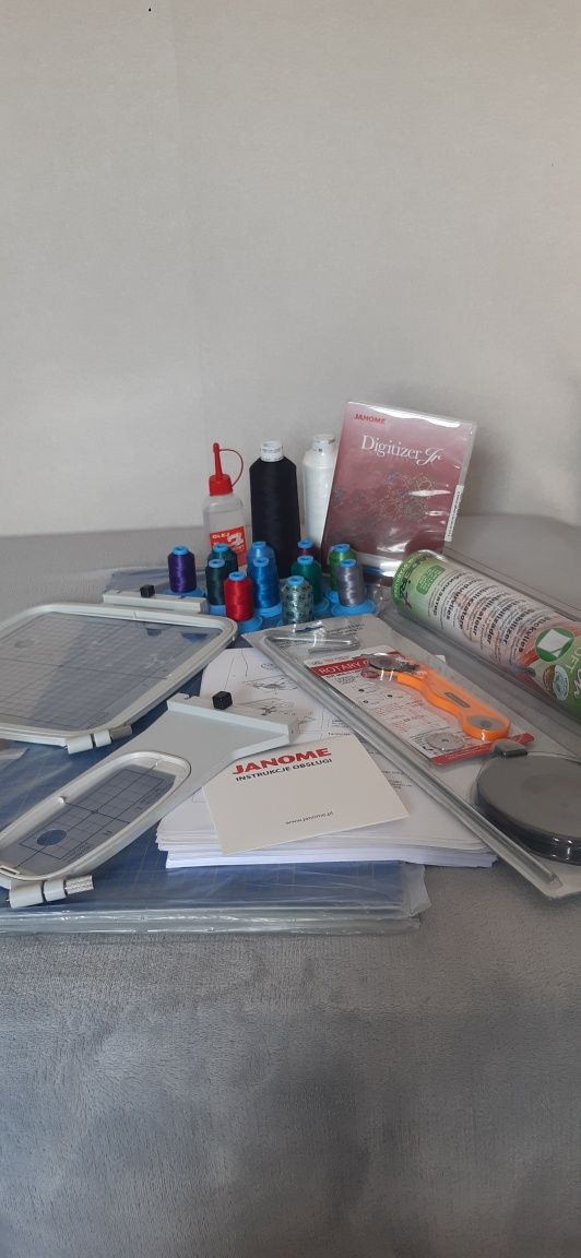 Maszyna do haftu Janome Memory Craft 400E