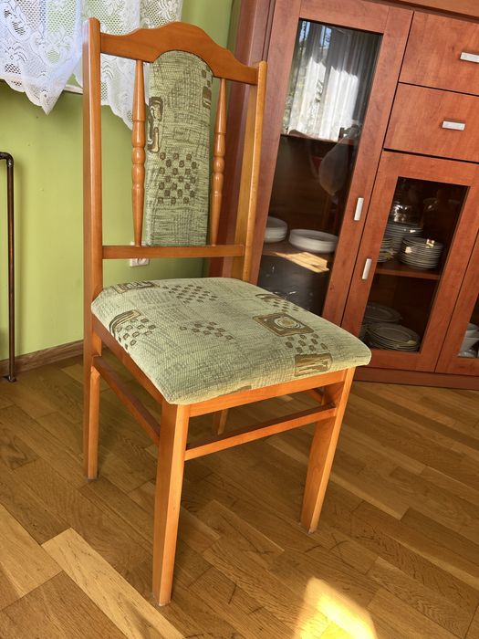 Krzesło zieleń drewniane kuchnia/salon