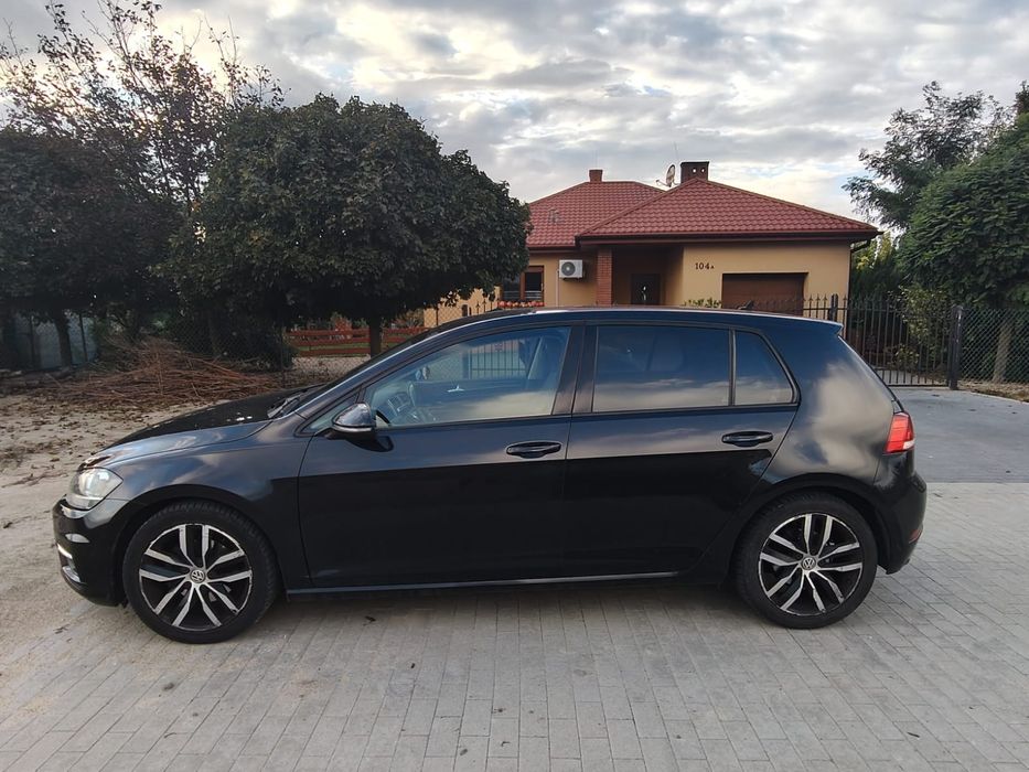 Volkswagen Golf VII 1.6 TDI 5D Hatchback
