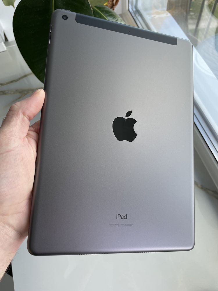 Apple iPad 9th Gen 2021 Space Gray 64 Gb LTE (MK663LL/A)