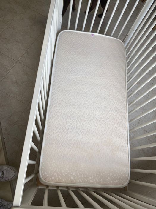 Berço braço com madeira