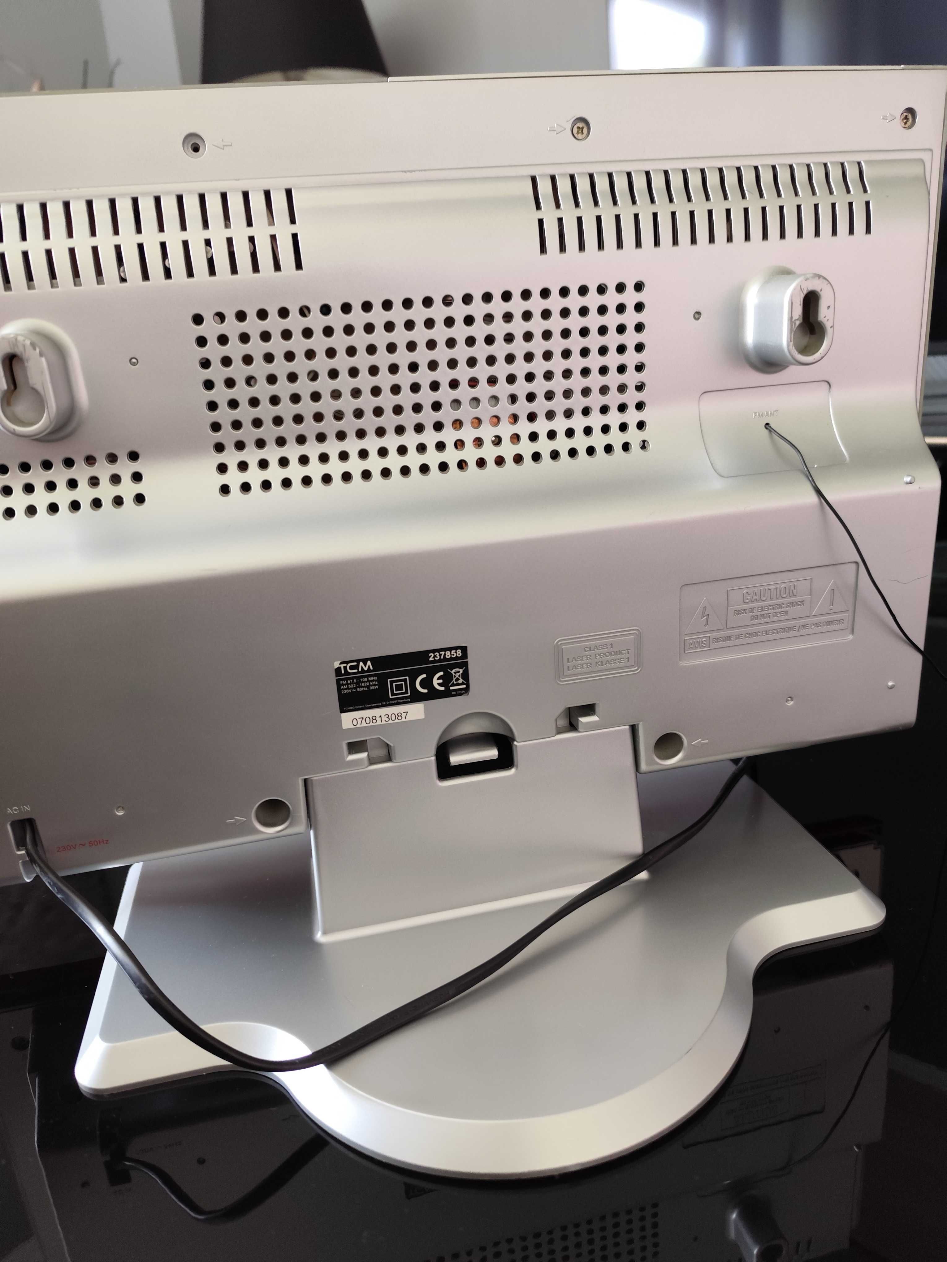 mini wieża stereo CD, radio