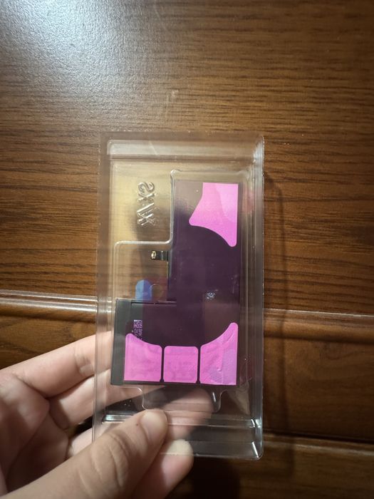 Новий акумулятор iPhone X, Xs