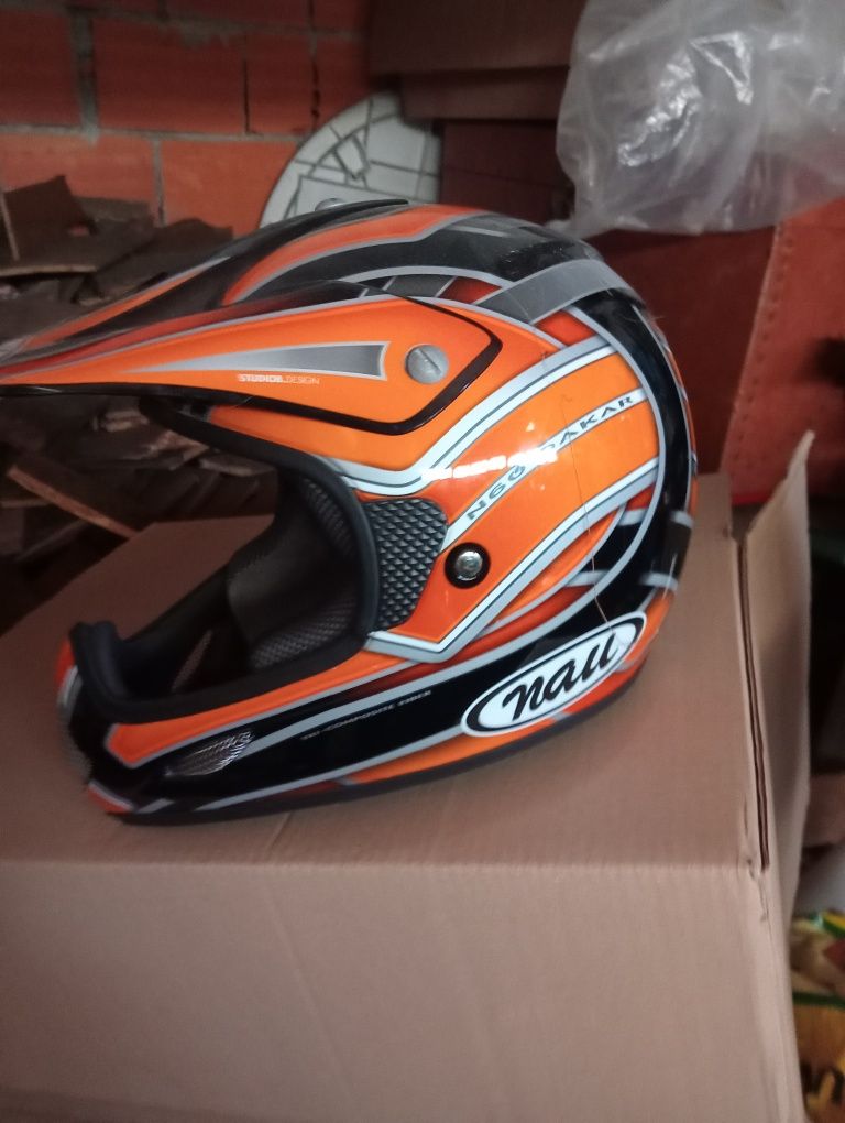 Vendo capacete como novo