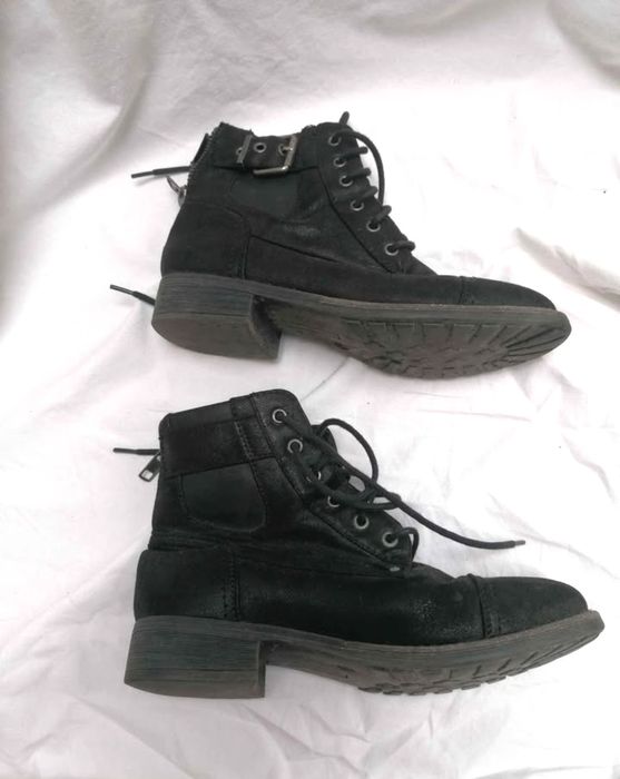 Botas Pretas estilo Combat