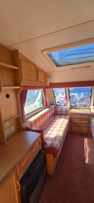 Caravana Manhattan 460/2
