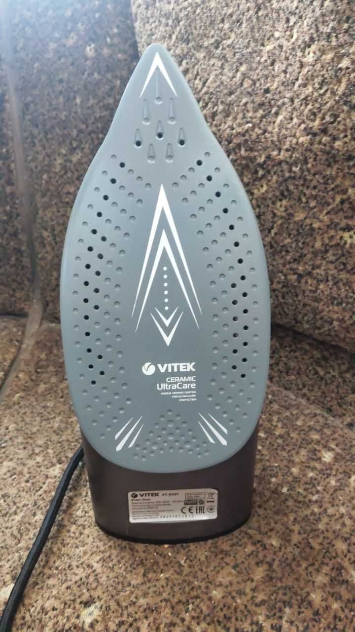 Праска VITEK VT-8321 електричн