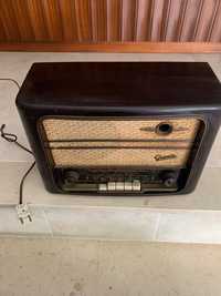 Rádio Antigo Graetz