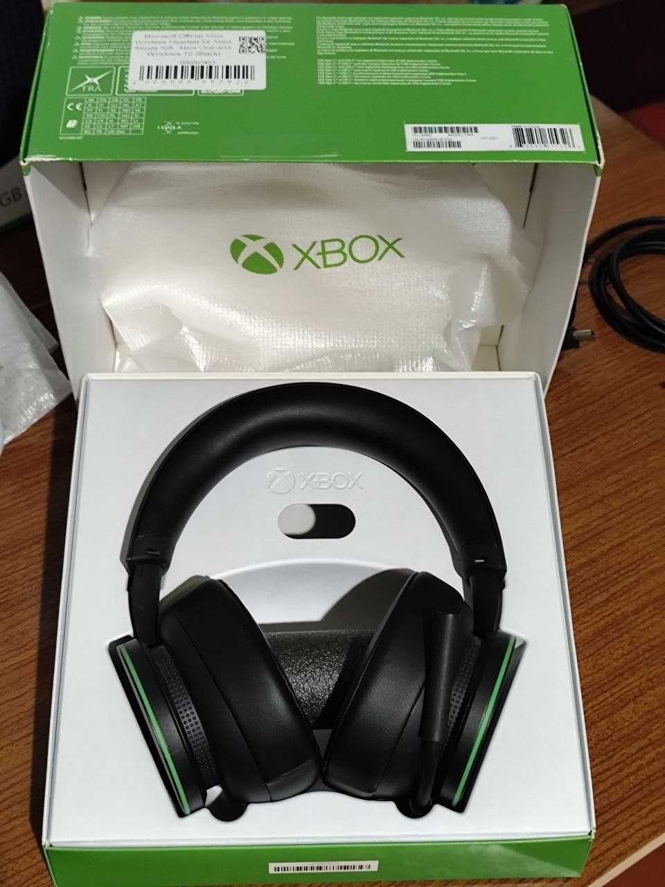 Xbox Series S 512Gb комплект (+ геймпад, + наушники/гарнитура)