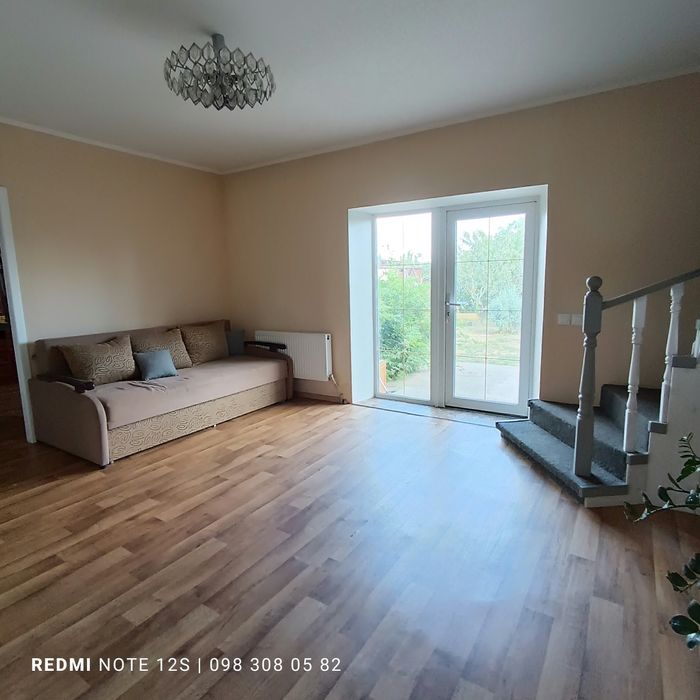 Гарний будинок з якісним ремонтом