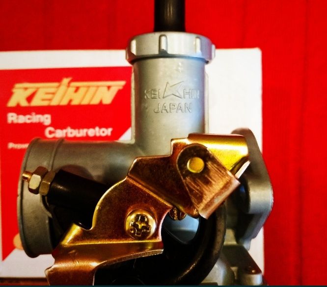 Карбюратор PZ30 Keihin з прискорювачем МТ Урал К750 Ява Іж Муравей