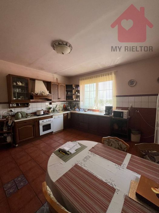 Продаж будинку в Сторожниці