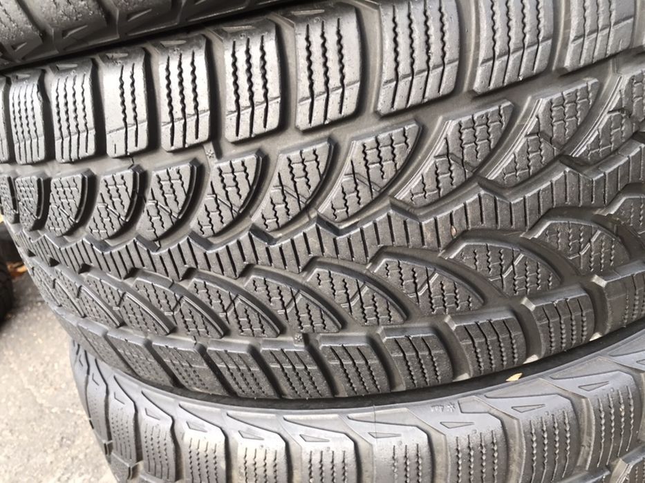 Шини зимові 4шт 205/55 R16 Bridgestone Blizzak LM32
