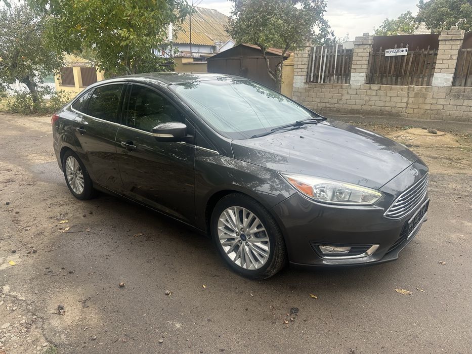 Ford Focus Titanium