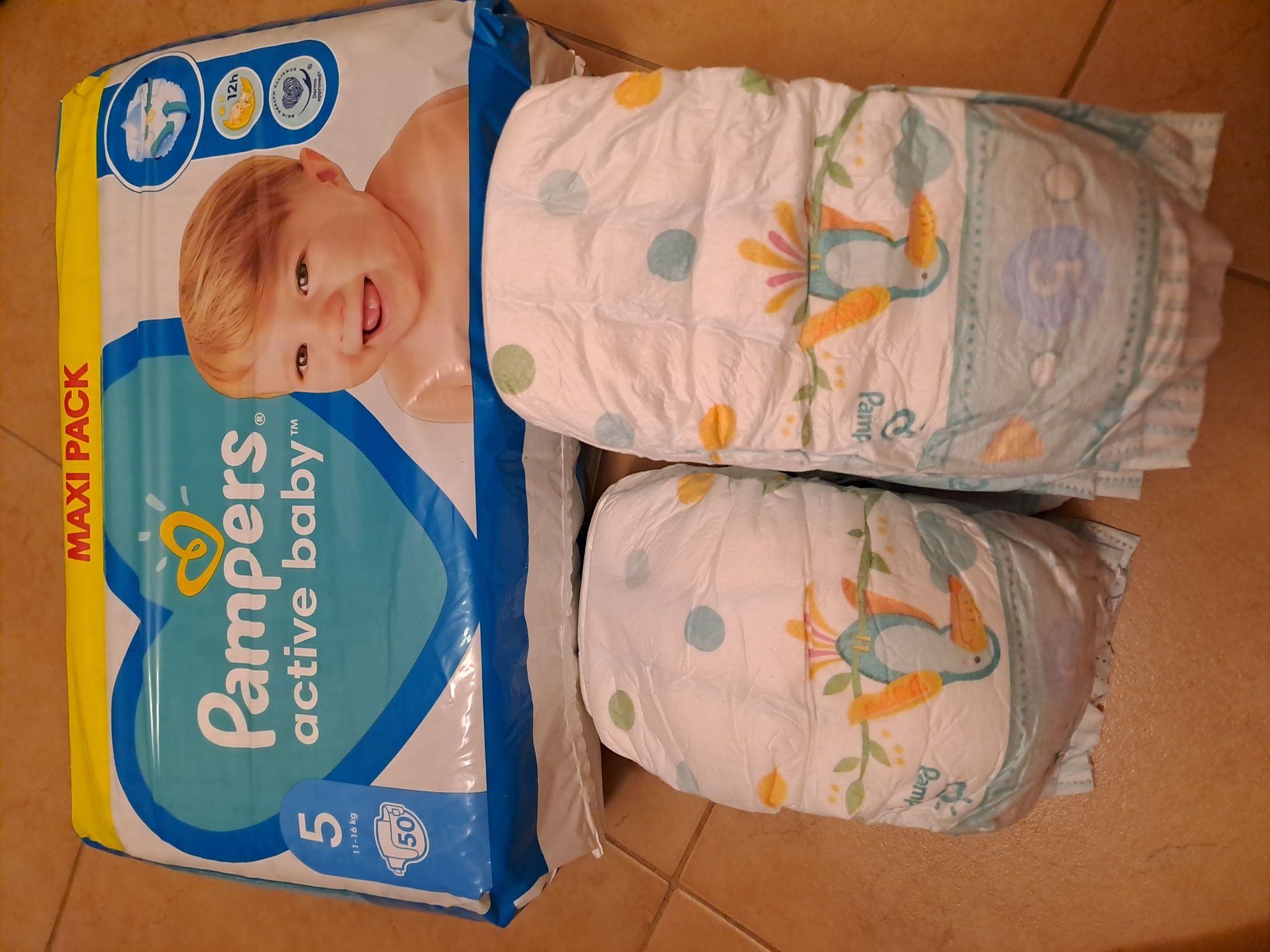 Pampers baby active