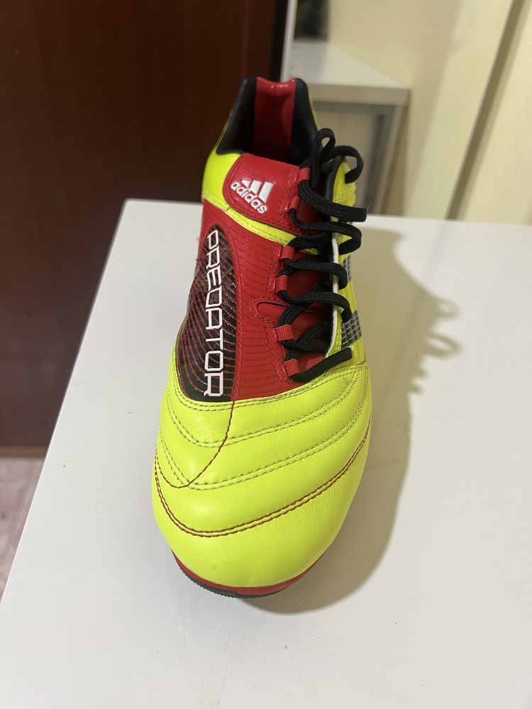 Adidas predator 2010