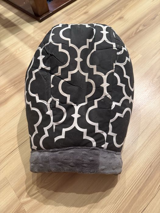 legowisko / kokon dla kota