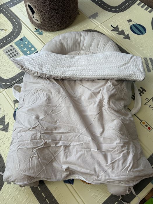 Продам кокон для немовляти+ подарунок