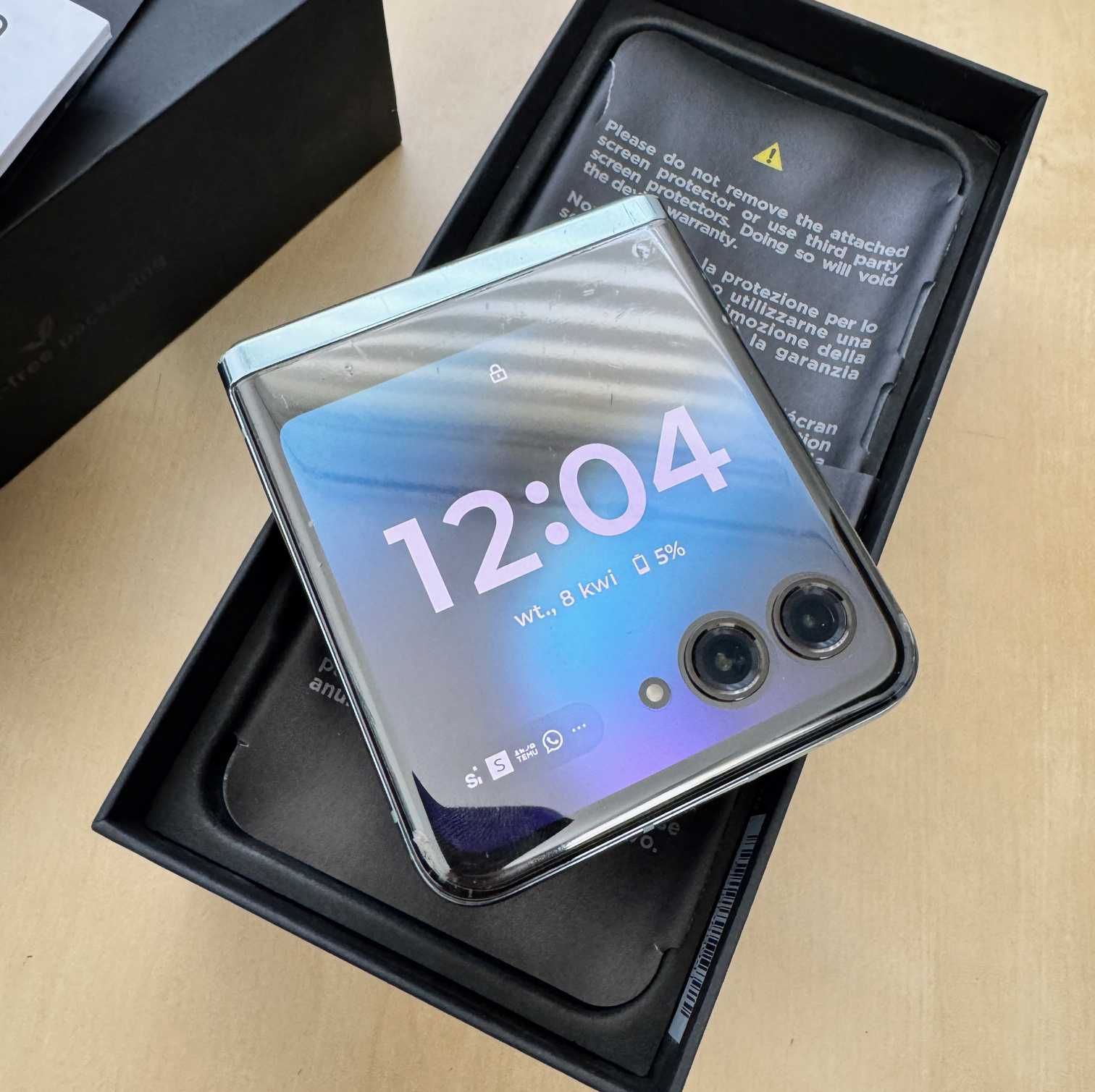 Motorola RAZR 40 Ultra - na części