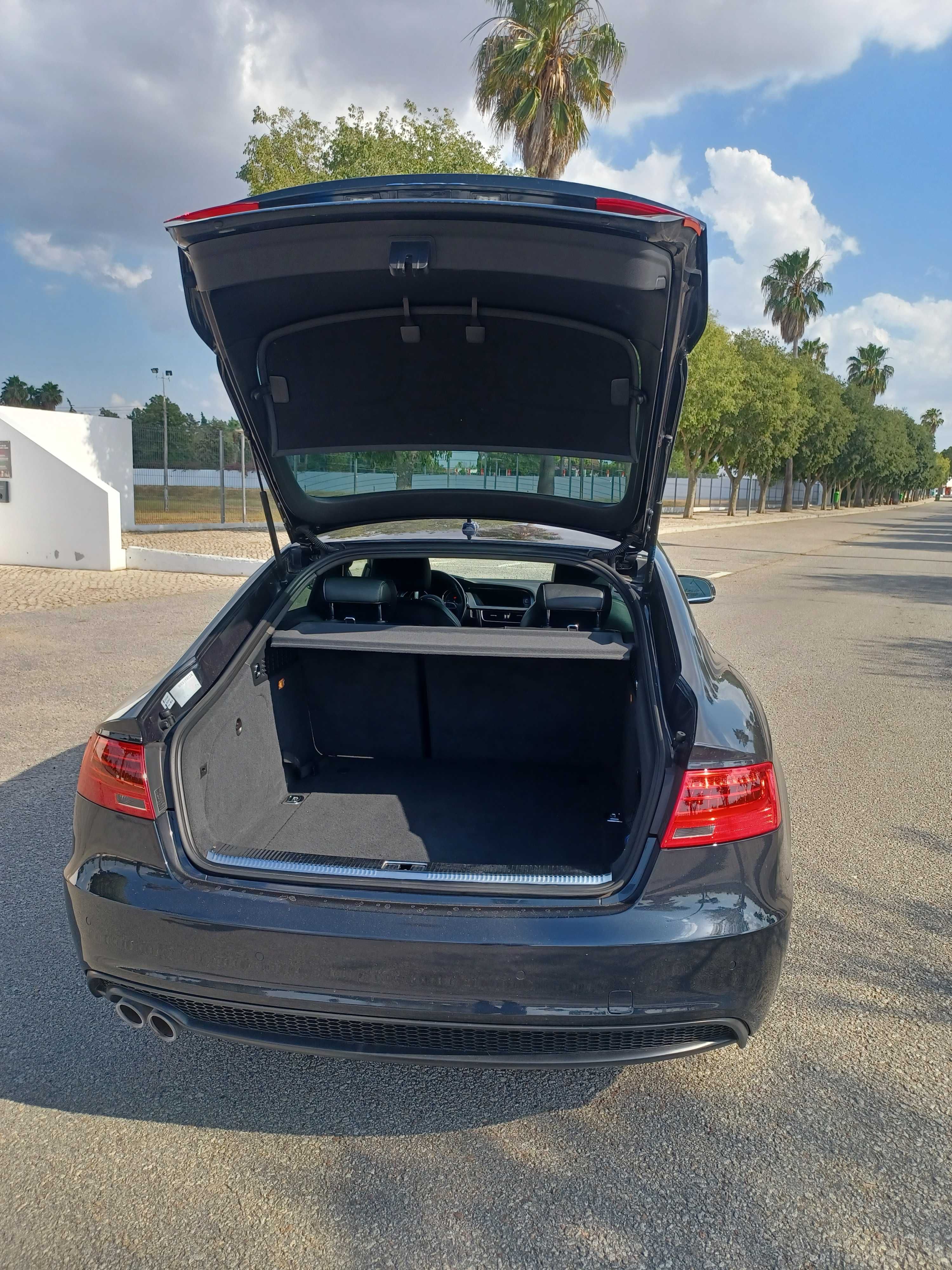 Audi A5 Sportback 2.0 TDI S-LINE Interior e Exterior – 190 CV