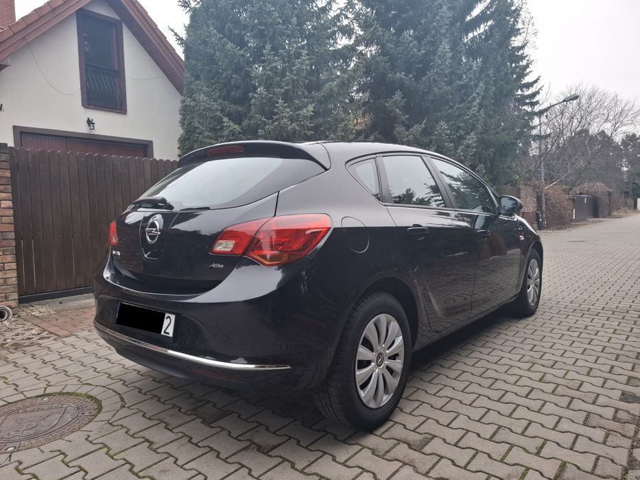 Opel Astra J 1.6 benzyna Salon Polska! Serwisowany! Super STAN!