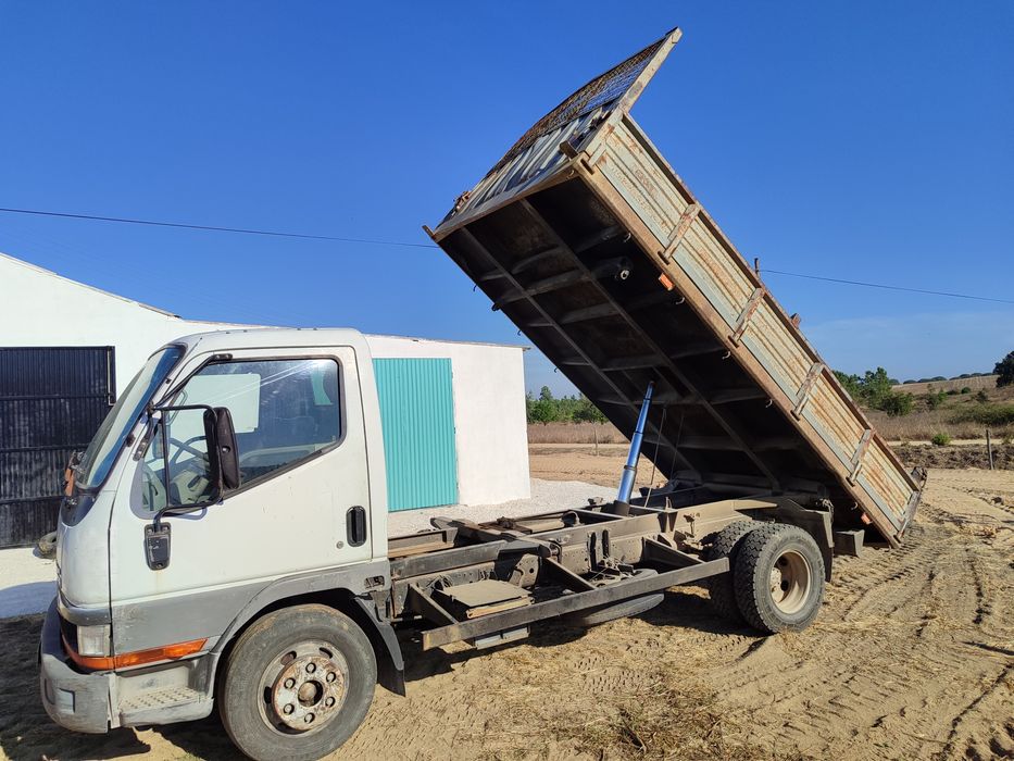 Mitsubishi Canter 649