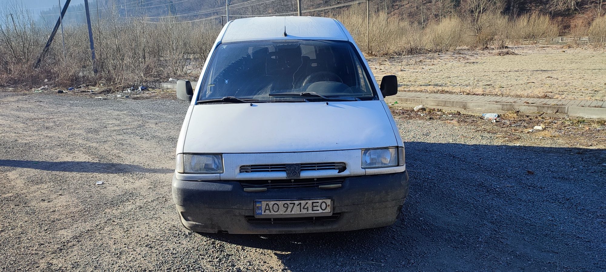 Пежо експерт пасажир